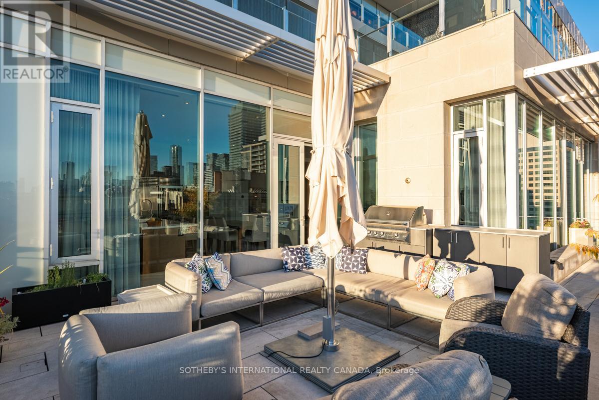 1201 - 155 Cumberland Street, Toronto, Ontario  M5R 1A2 - Photo 22 - C12478183