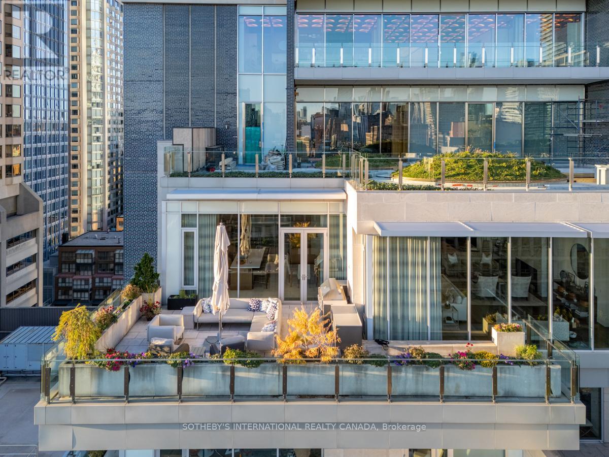 1201 - 155 Cumberland Street, Toronto, Ontario  M5R 1A2 - Photo 23 - C12478183