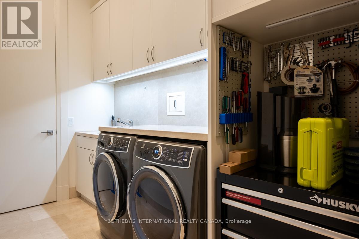 1201 - 155 Cumberland Street, Toronto, Ontario  M5R 1A2 - Photo 33 - C12478183
