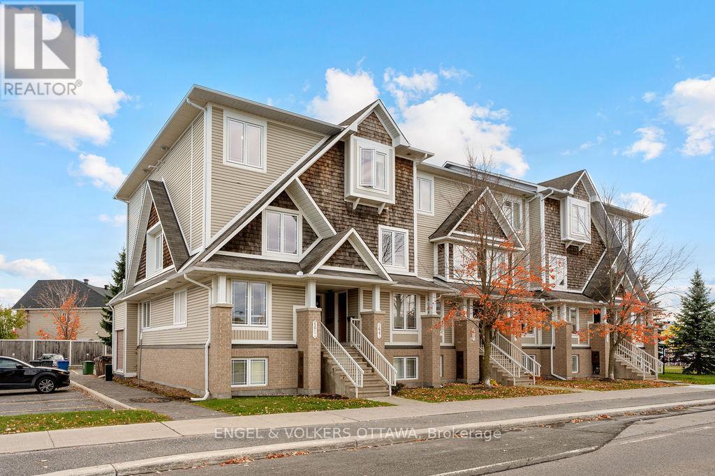 662B CHAPMAN MILLS DRIVE, Ottawa, Ontario