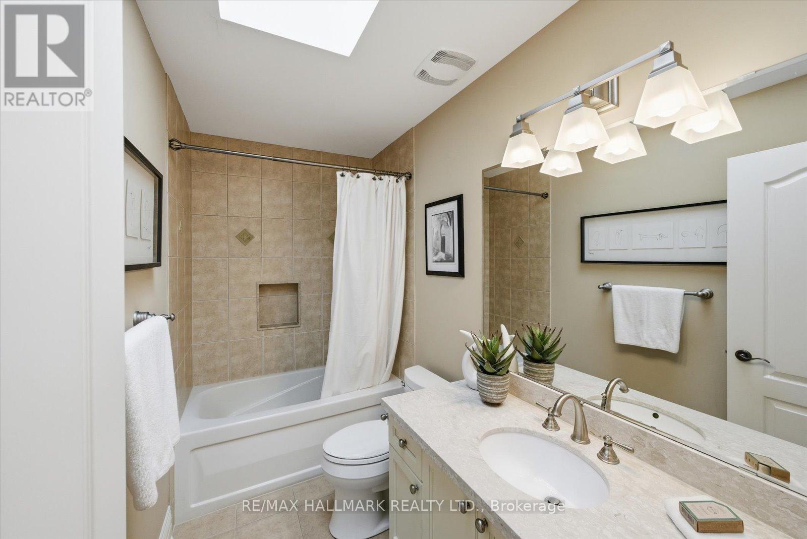 37b Eastville Avenue, Toronto, Ontario  M1M 2N6 - Photo 32 - E12478055