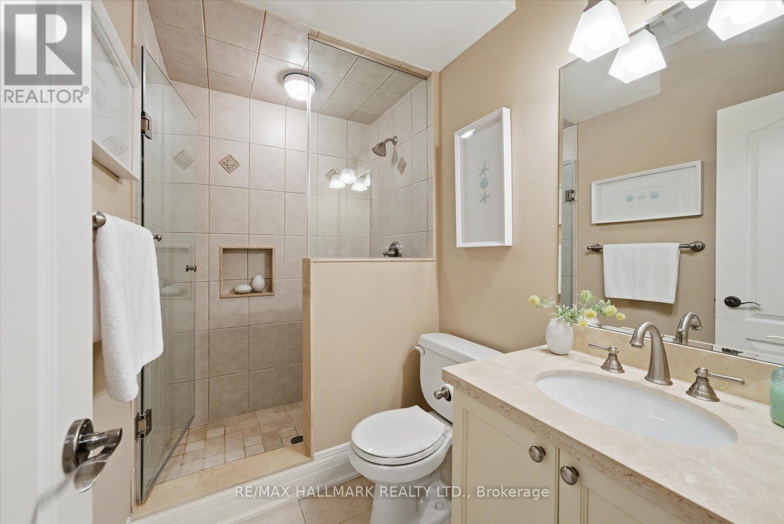 37b Eastville Avenue, Toronto, Ontario  M1M 2N6 - Photo 40 - E12478055