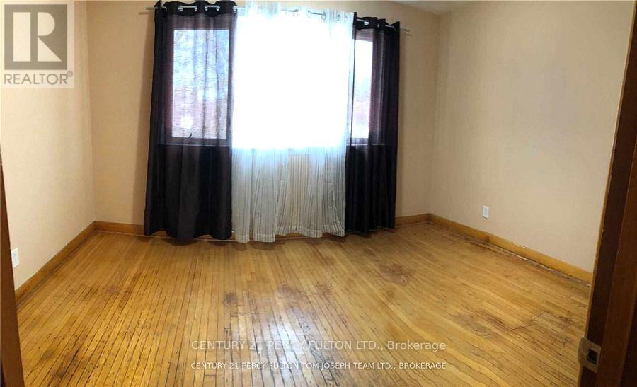 22 Perivale Crescent, Toronto, Ontario  M1J 2C1 - Photo 7 - E12478099