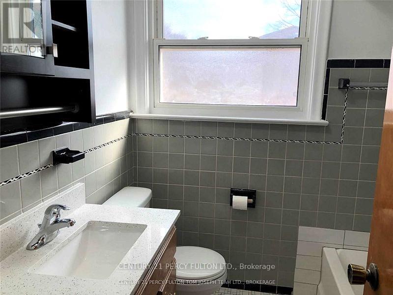 22 Perivale Crescent, Toronto, Ontario  M1J 2C1 - Photo 9 - E12478099