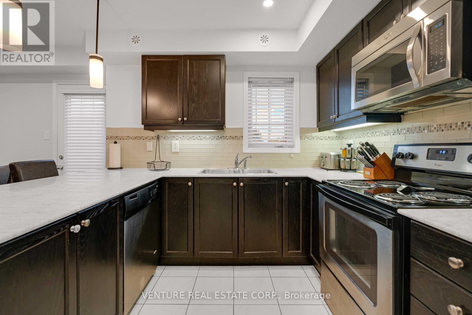 156 Kingston Road W, Ajax, Ontario  L1T 0M9 - Photo 12 - E12478153