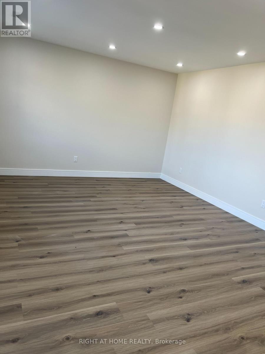 3 - 32 Cadorna Avenue, Toronto, Ontario  M4J 3W8 - Photo 20 - E12478166