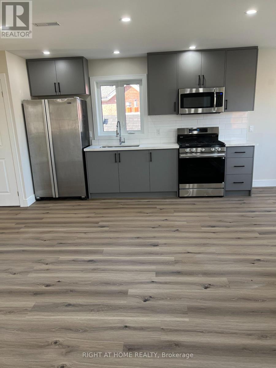 3 - 32 Cadorna Avenue, Toronto, Ontario  M4J 3W8 - Photo 21 - E12478166