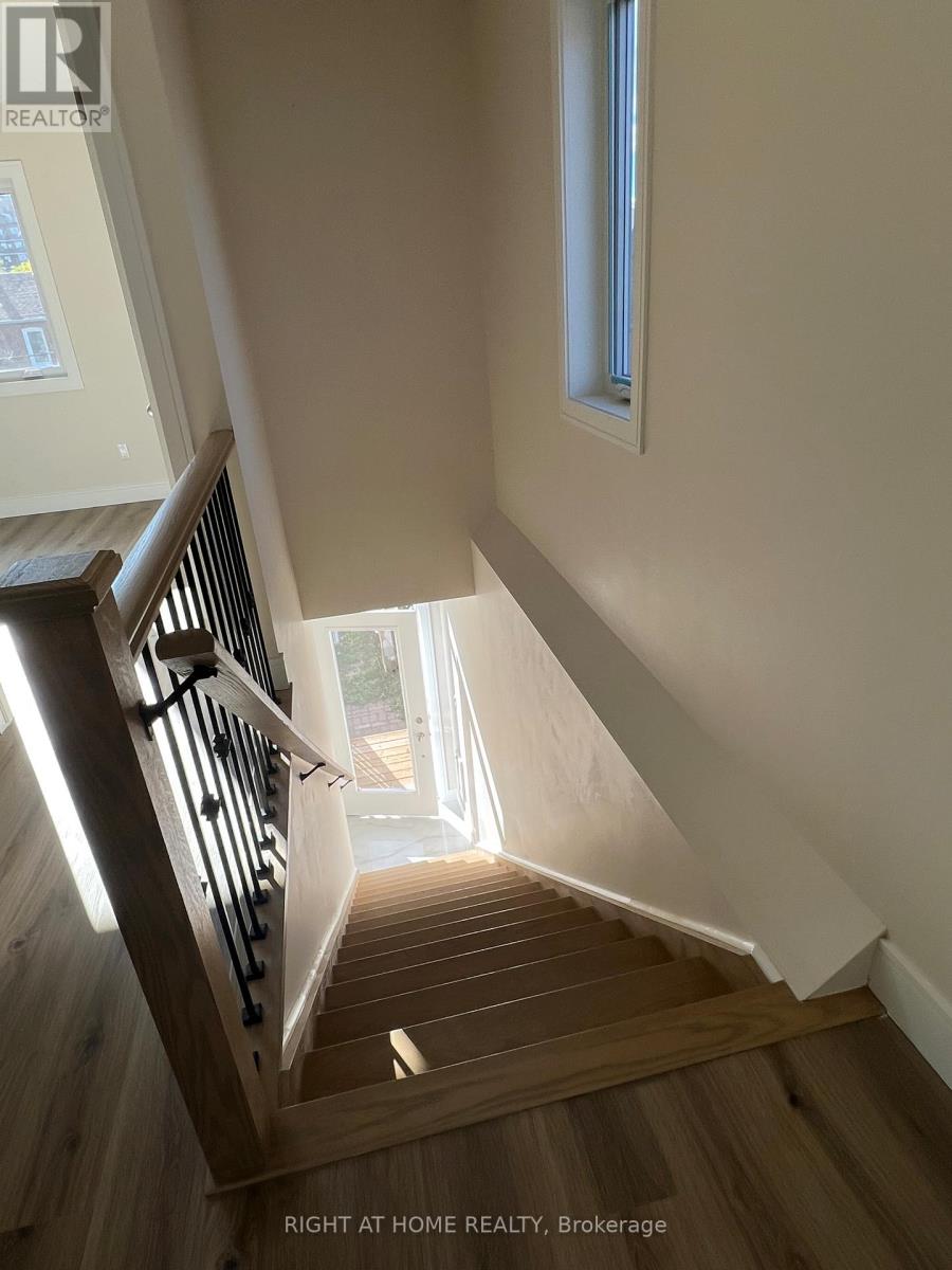 3 - 32 Cadorna Avenue, Toronto, Ontario  M4J 3W8 - Photo 27 - E12478166