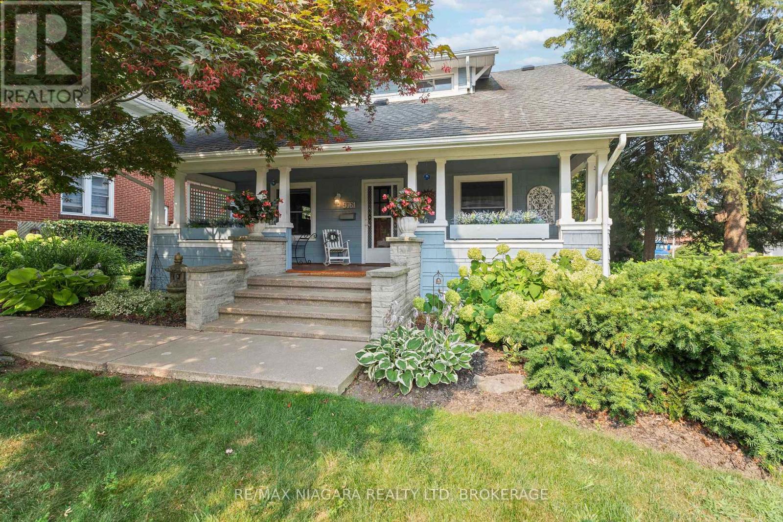 5761 Prince Edward Avenue, Niagara Falls, Ontario  L2G 5J4 - Photo 3 - X12478301