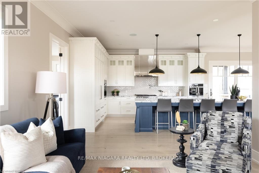 32 Breckenridge Boulevard, St. Catharines, Ontario  L2W 1A7 - Photo 15 - X12478334