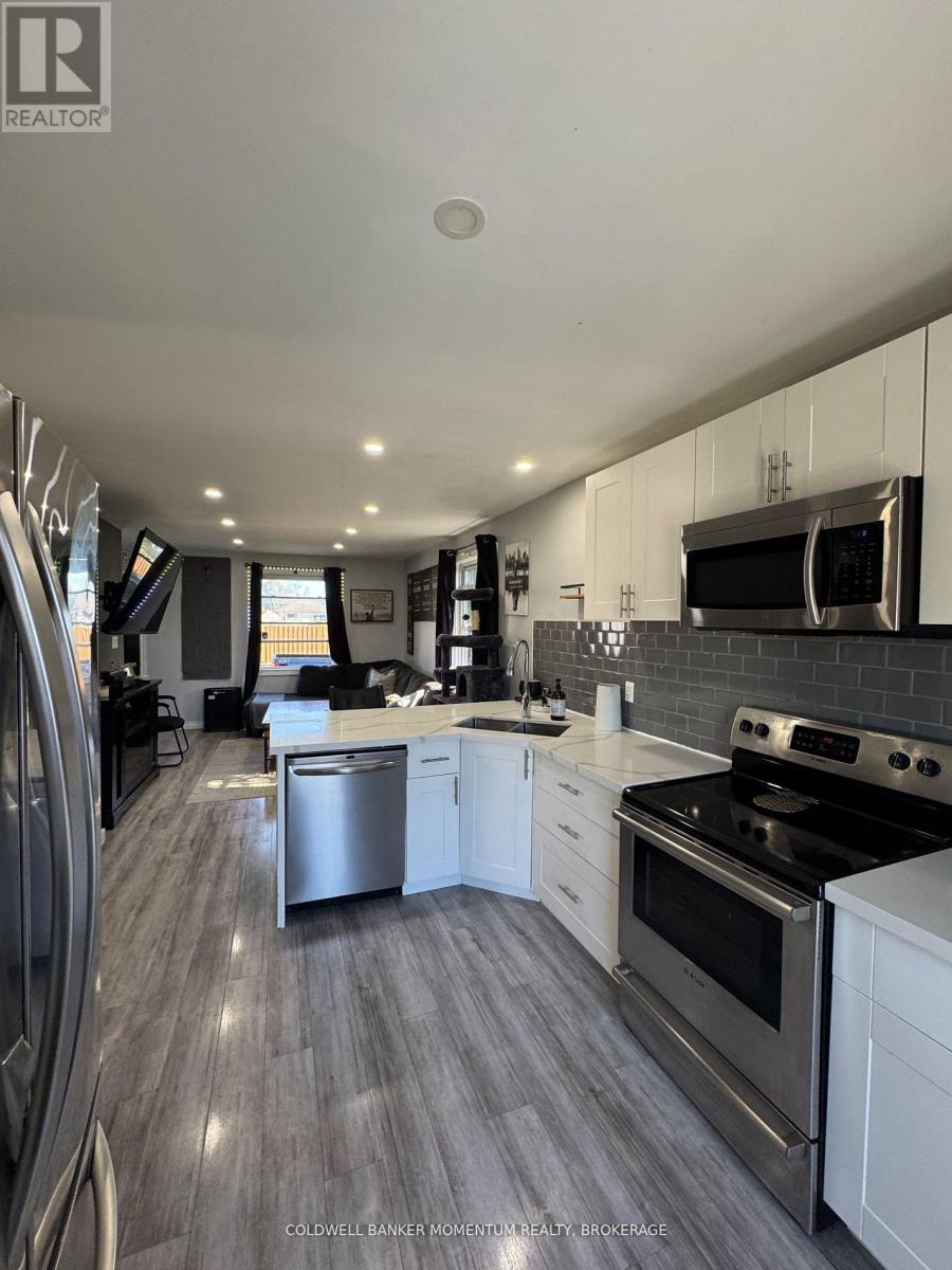 16 Princess Street, St. Catharines, Ontario  L2P 2P9 - Photo 11 - X12478369