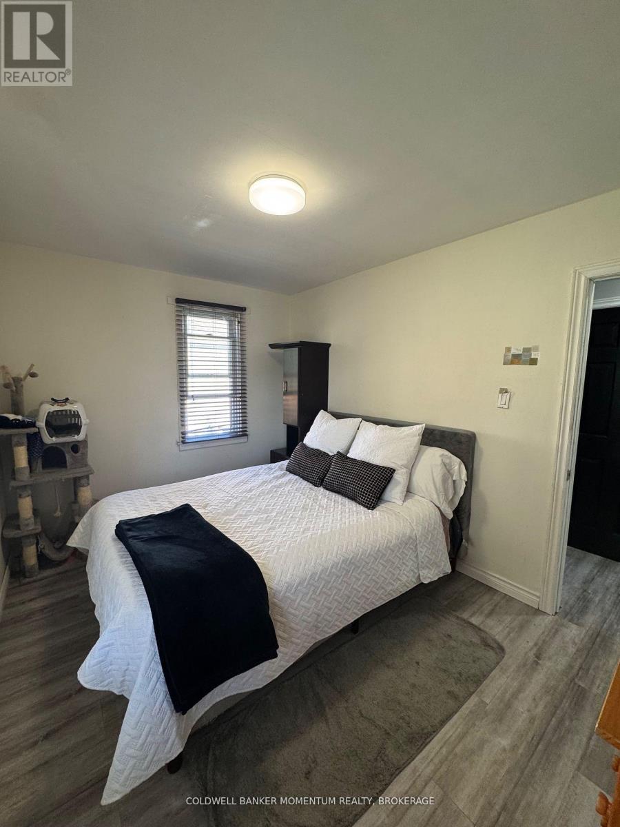 16 Princess Street, St. Catharines, Ontario  L2P 2P9 - Photo 14 - X12478369