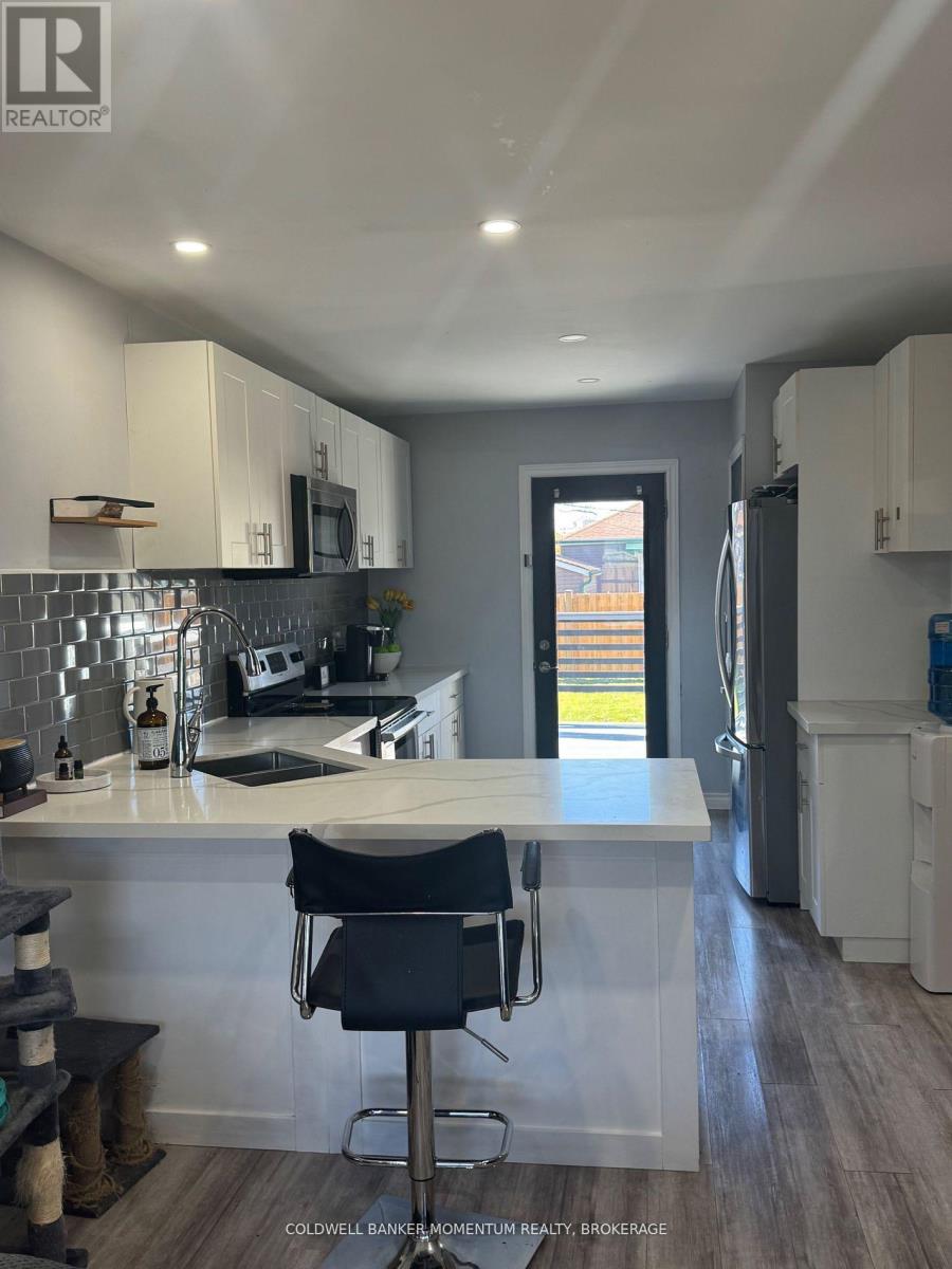 16 Princess Street, St. Catharines, Ontario  L2P 2P9 - Photo 6 - X12478369