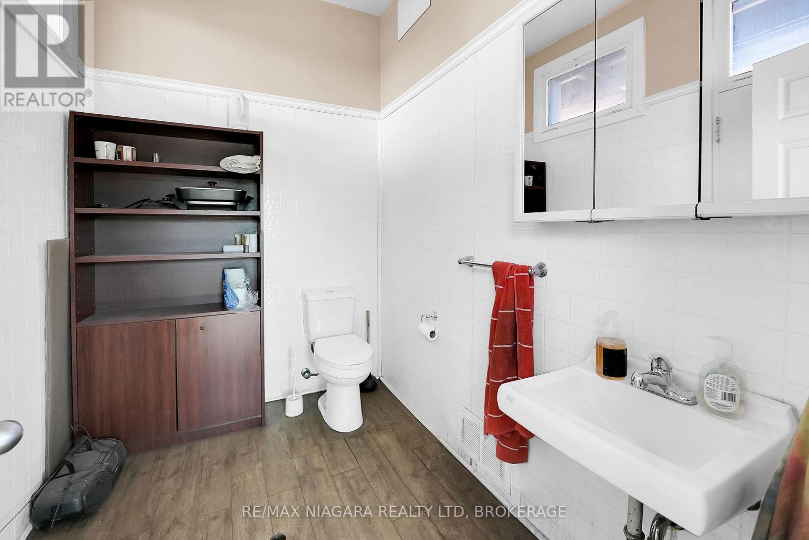 6499 Lundys Lane, Niagara Falls (Hospital), Ontario  L2G 1T9 - Photo 14 - X12478370