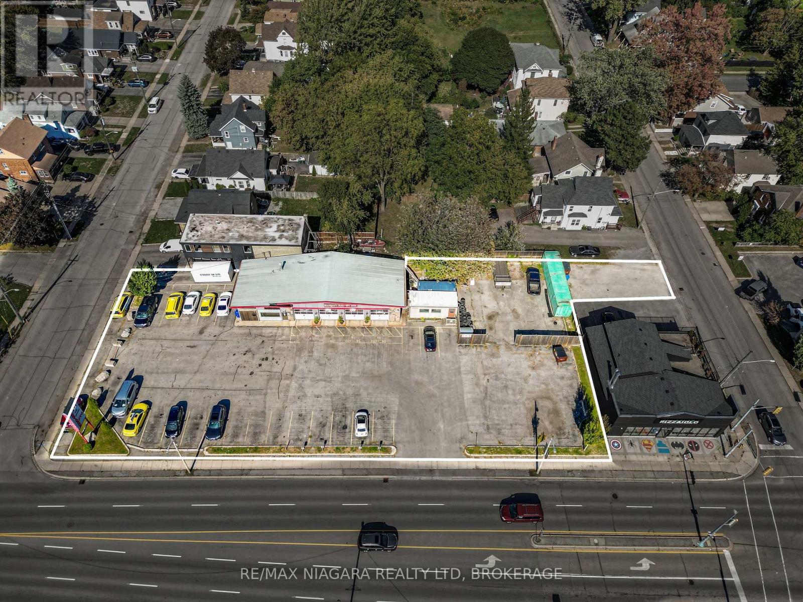 6499 Lundys Lane, Niagara Falls (Hospital), Ontario  L2G 1T9 - Photo 3 - X12478370