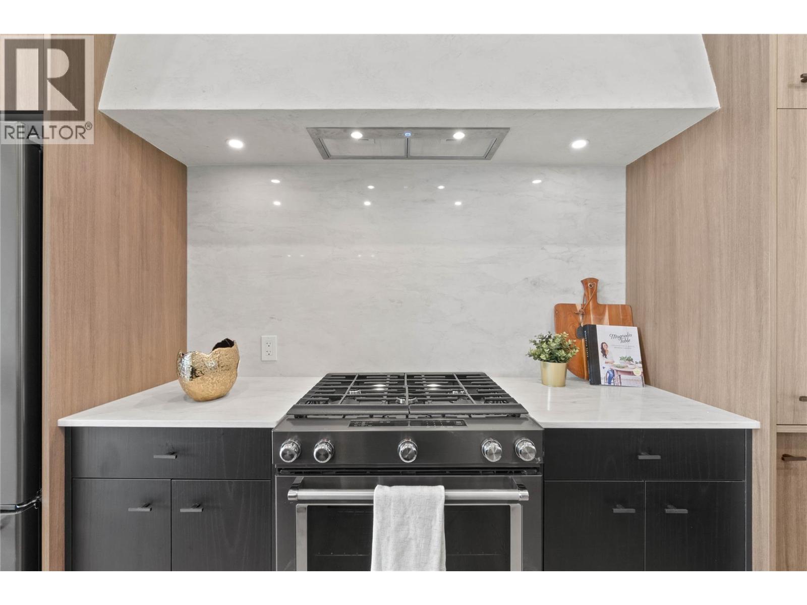 2256 Coldwater Drive, Kamloops, British Columbia  V2E 0E6 - Photo 6 - 10366591