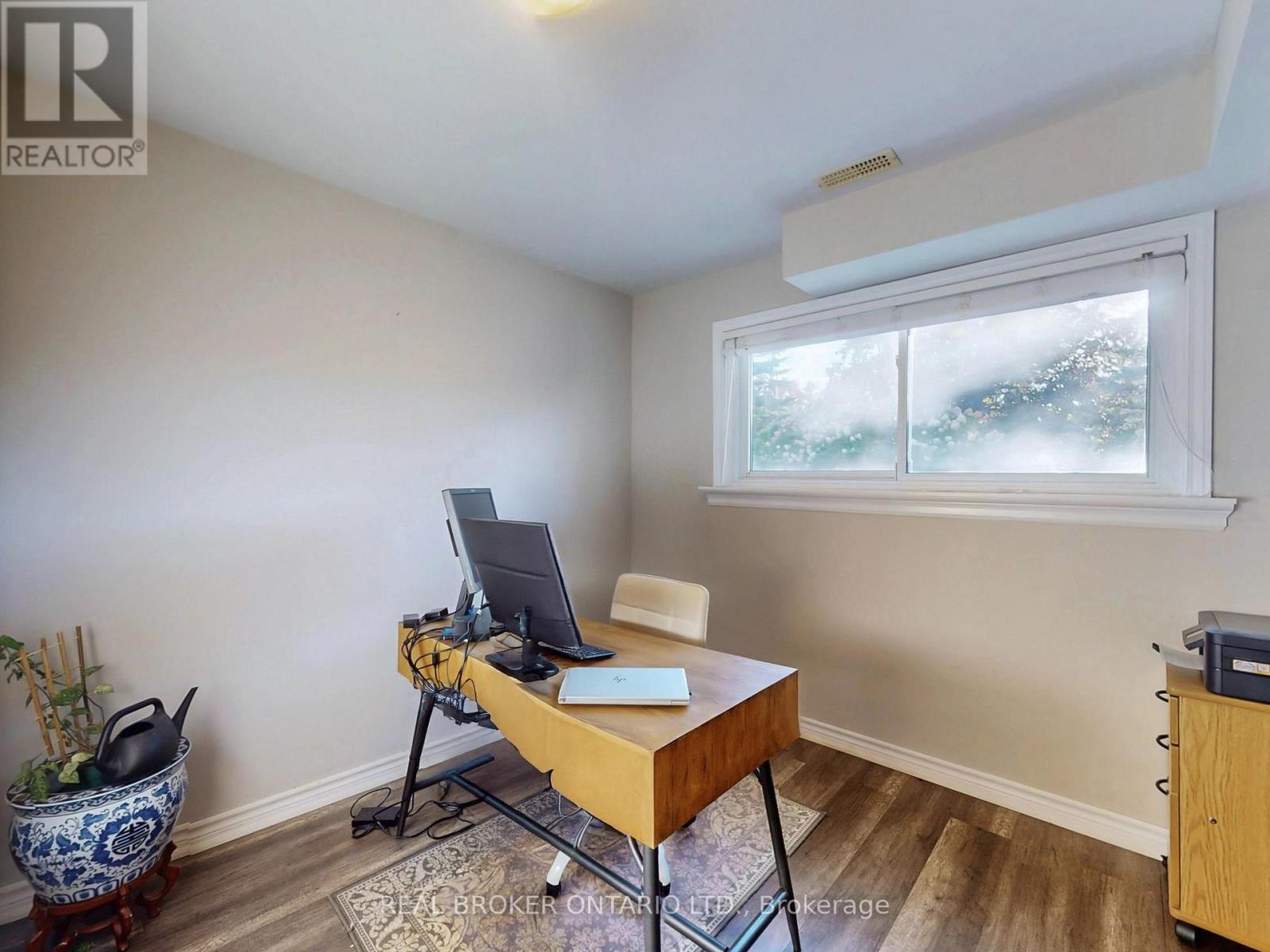 15 Jasmine Crescent, Whitchurch-Stouffville, Ontario  L4A 7X4 - Photo 33 - N12478036