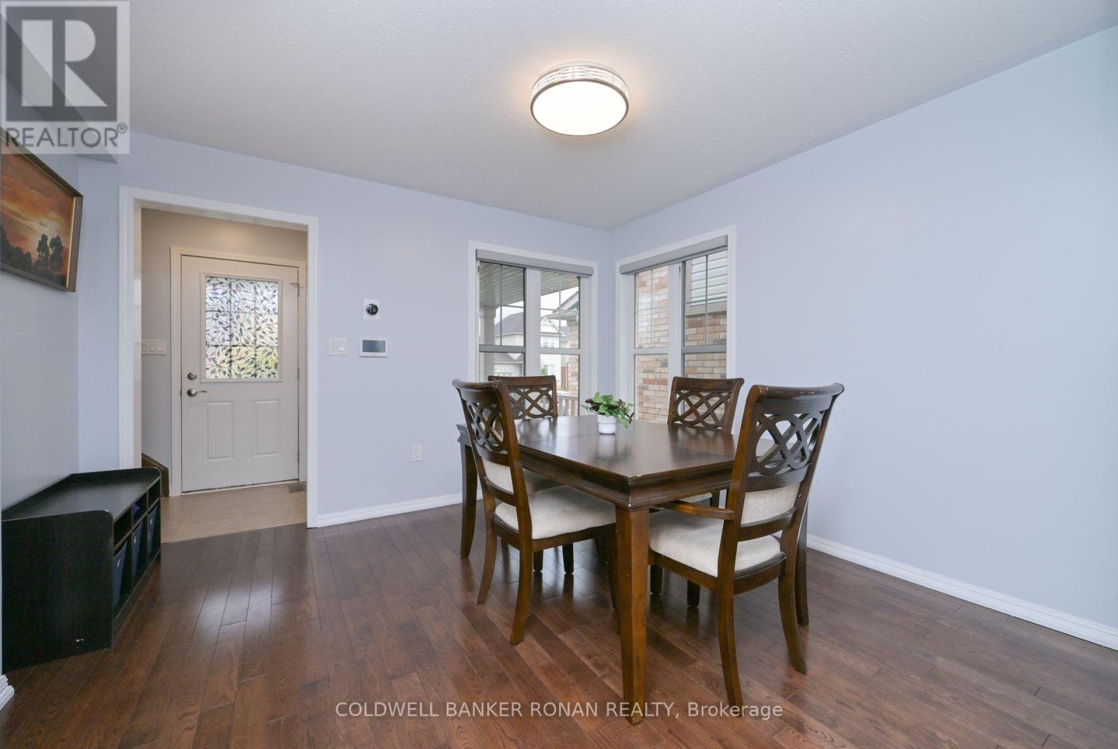 18 Ferris Lane, New Tecumseth, Ontario  L9R 0H9 - Photo 6 - N12478112