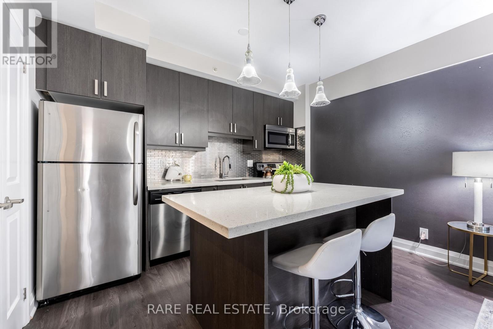 118 - 24 Woodstream Boulevard, Vaughan, Ontario  L4L 8C4 - Photo 6 - N12478162