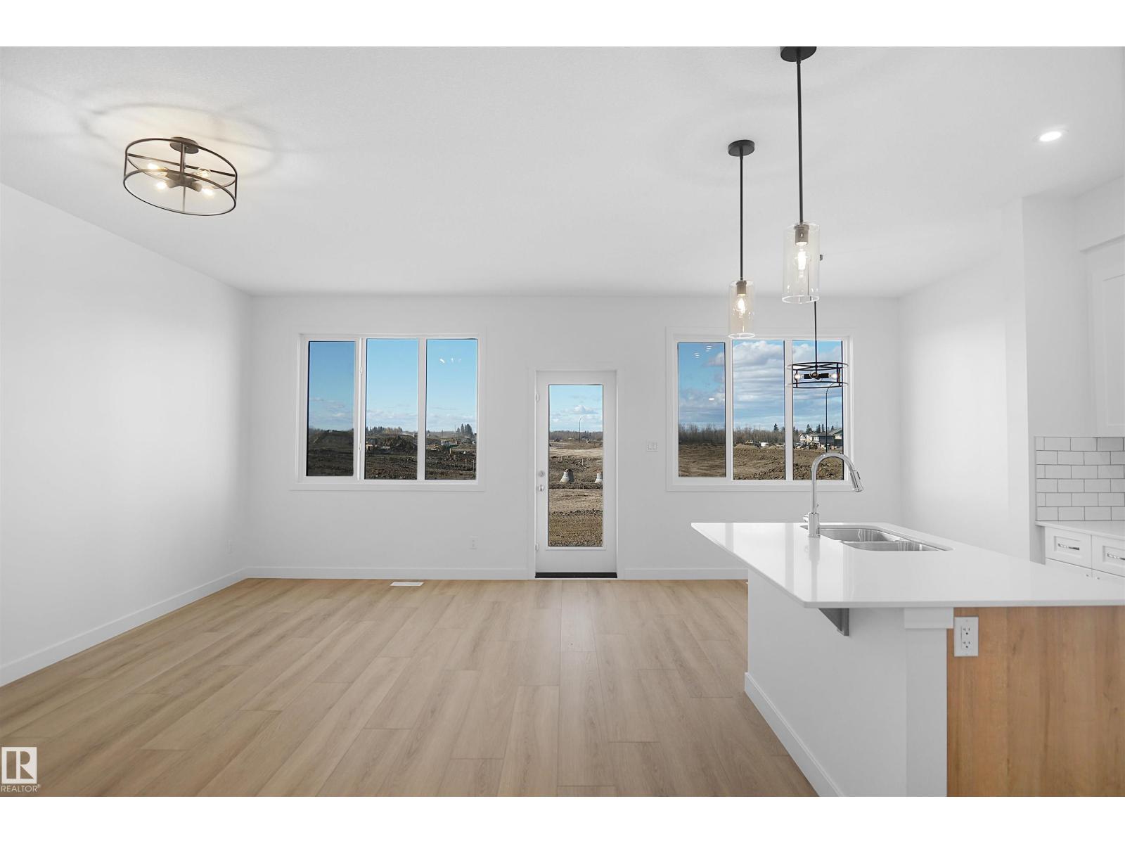 2128 210 St Nw, Edmonton, Alberta  T6W 5G7 - Photo 7 - E4455772