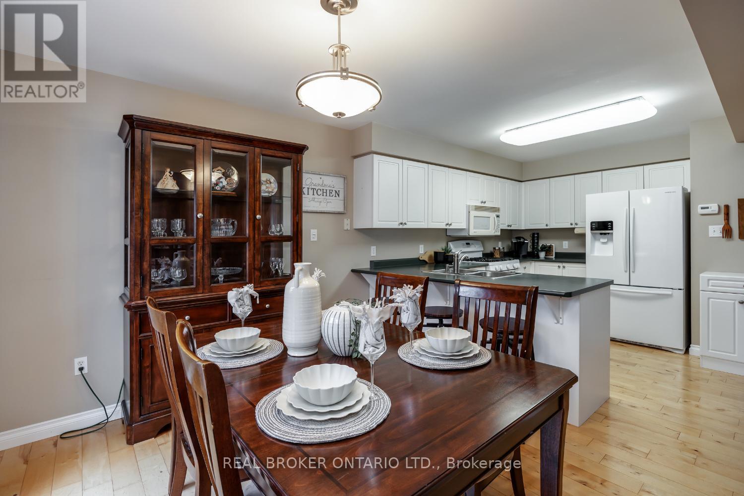 964 Grandlea Court, Oshawa, Ontario  L1K 2N1 - Photo 11 - E12478313