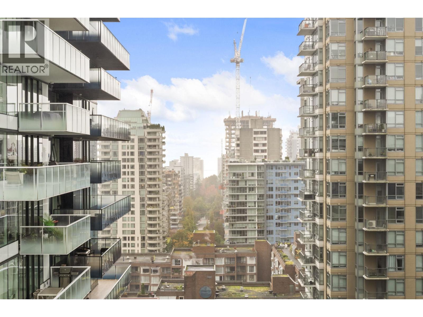 2301 1351 Continental Street, Vancouver, British Columbia  V6Z 0C6 - Photo 2 - R3061211