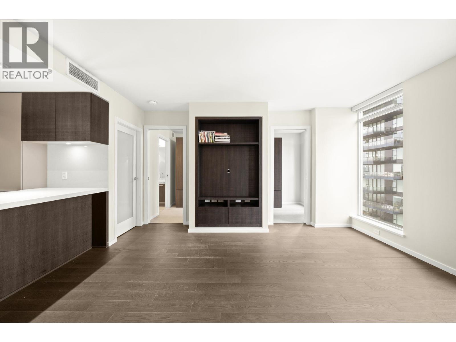 2301 1351 Continental Street, Vancouver, British Columbia  V6Z 0C6 - Photo 5 - R3061211