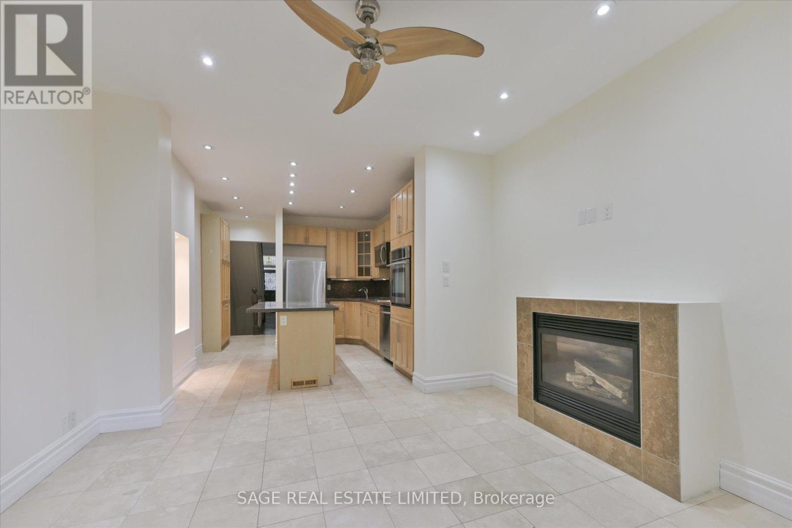 577 Ontario Street, Toronto, Ontario  M4X 1M9 - Photo 16 - C12478208