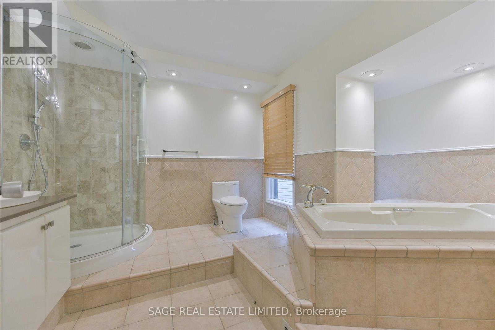 577 Ontario Street, Toronto, Ontario  M4X 1M9 - Photo 24 - C12478208