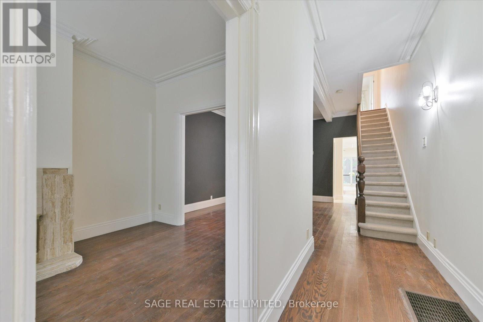 577 Ontario Street, Toronto, Ontario  M4X 1M9 - Photo 5 - C12478208
