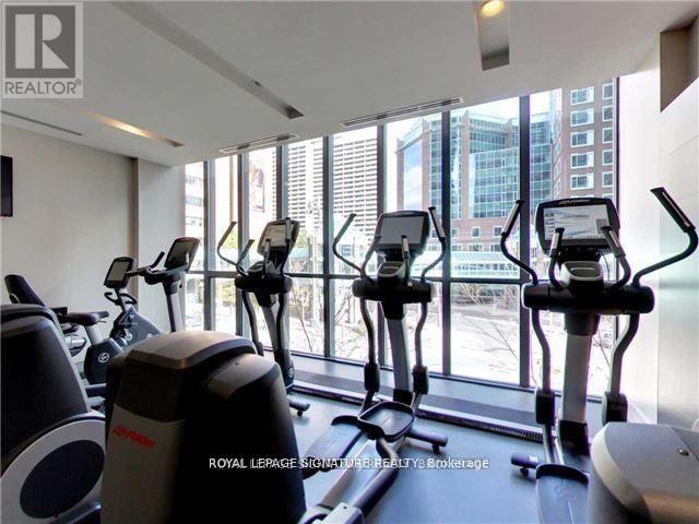 1601 - 110 Charles Street E, Toronto, Ontario  M4Y 1T5 - Photo 5 - C12478209
