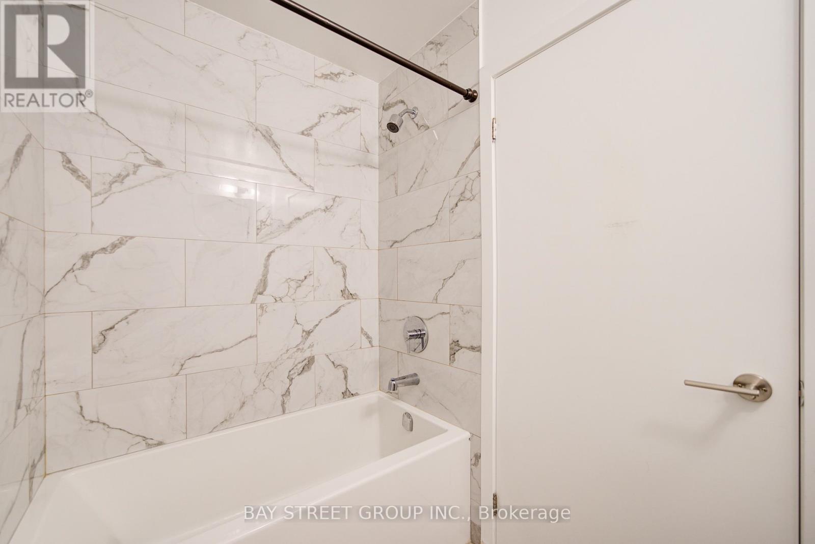 1009 - 38 Forest Manor Road, Toronto, Ontario  M2J 0H4 - Photo 15 - C12478212