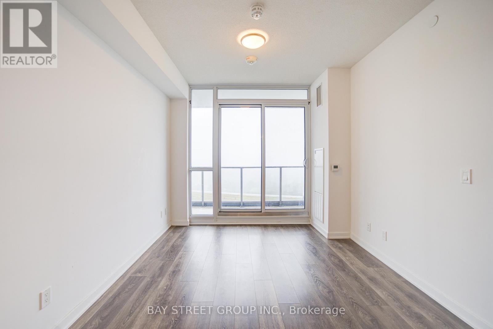 1009 - 38 Forest Manor Road, Toronto, Ontario  M2J 0H4 - Photo 6 - C12478212