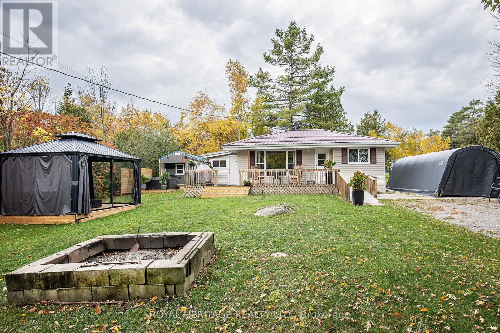 203 Crosby Drive, Kawartha Lakes, Ontario  K0M 1A0 - Photo 2 - X12478391