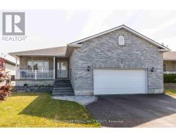 35 FOREST VALLEY DRIVE, Quinte West, Ontario