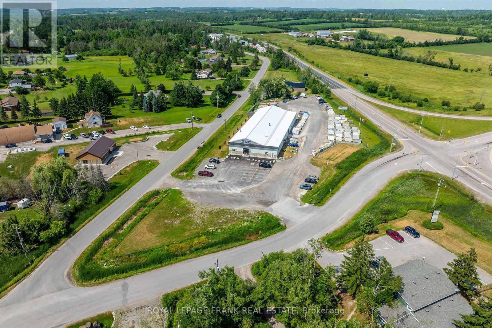 2075 Davis Road, Cavan Monaghan, Ontario  K9J 6X4 - Photo 10 - X12478423