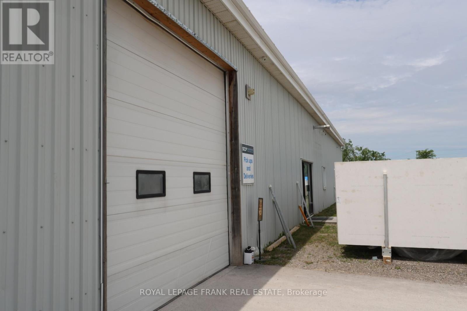 2075 Davis Road, Cavan Monaghan, Ontario  K9J 6X4 - Photo 11 - X12478423