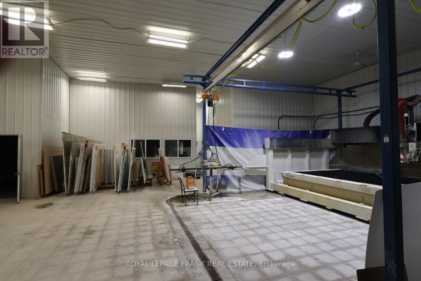 2075 Davis Road, Cavan Monaghan (Cavan-Monaghan), Ontario  K9J 6X4 - Photo 38 - X12478423