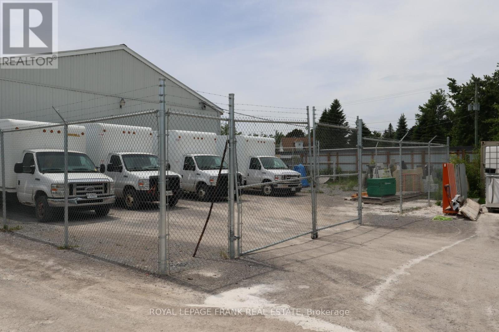 2075 Davis Road, Cavan Monaghan, Ontario  K9J 6X4 - Photo 7 - X12478423