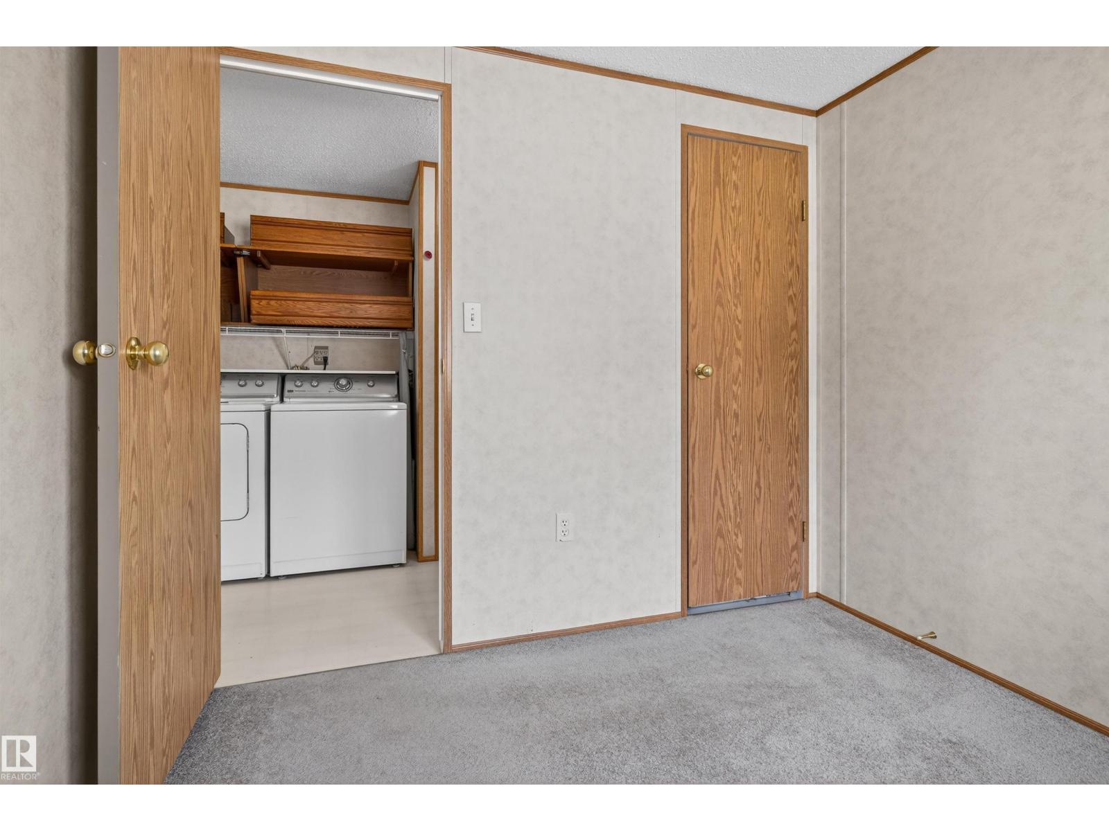 3245 Lakewood Cl Nw, Edmonton, Alberta  T5S 2R8 - Photo 16 - E4463192