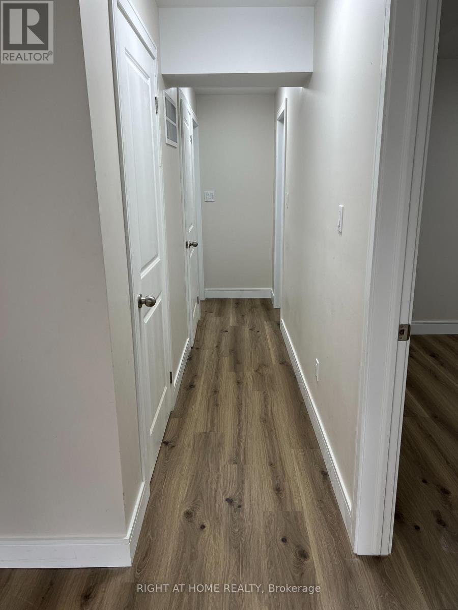 4 - 32 Cadorna Avenue, Toronto, Ontario  M4J 3W8 - Photo 14 - E12478198