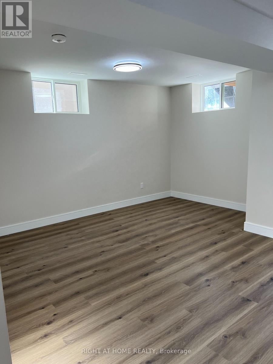4 - 32 Cadorna Avenue, Toronto, Ontario  M4J 3W8 - Photo 16 - E12478198