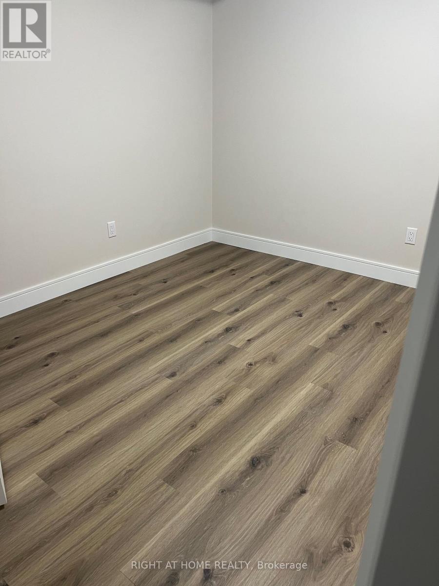 4 - 32 Cadorna Avenue, Toronto, Ontario  M4J 3W8 - Photo 21 - E12478198