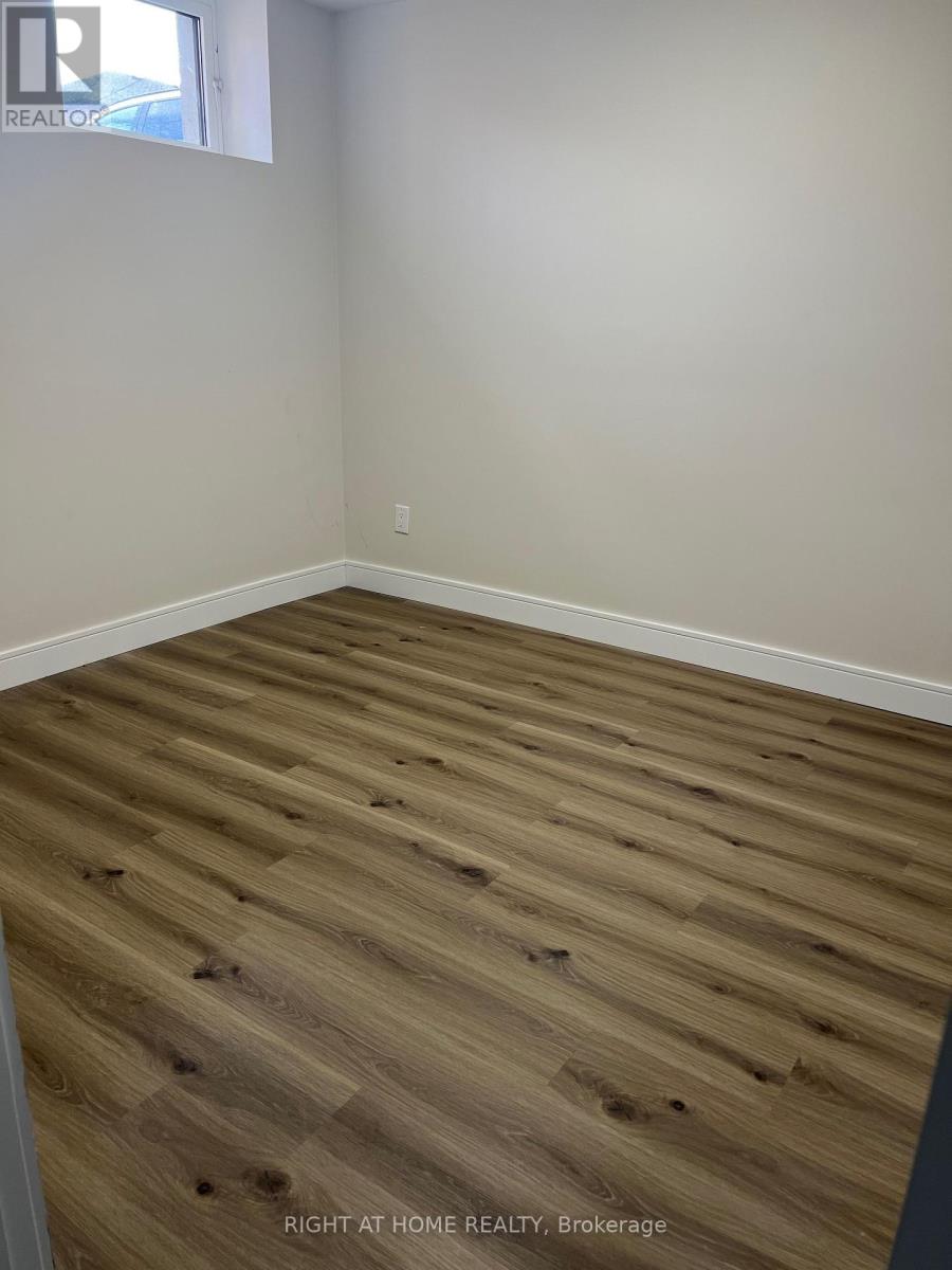 4 - 32 Cadorna Avenue, Toronto, Ontario  M4J 3W8 - Photo 23 - E12478198