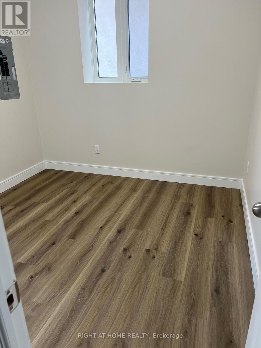 4 - 32 Cadorna Avenue, Toronto, Ontario  M4J 3W8 - Photo 28 - E12478198