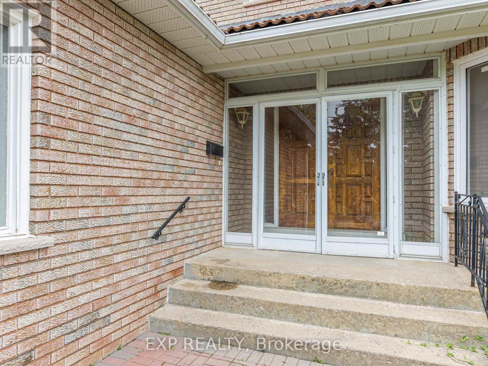 3 Emmeline Crescent, Toronto, Ontario  M1S 1L1 - Photo 5 - E12478202