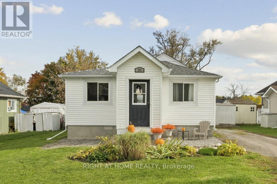 35 LAKEVIEW AVENUE, Scugog, Ontario