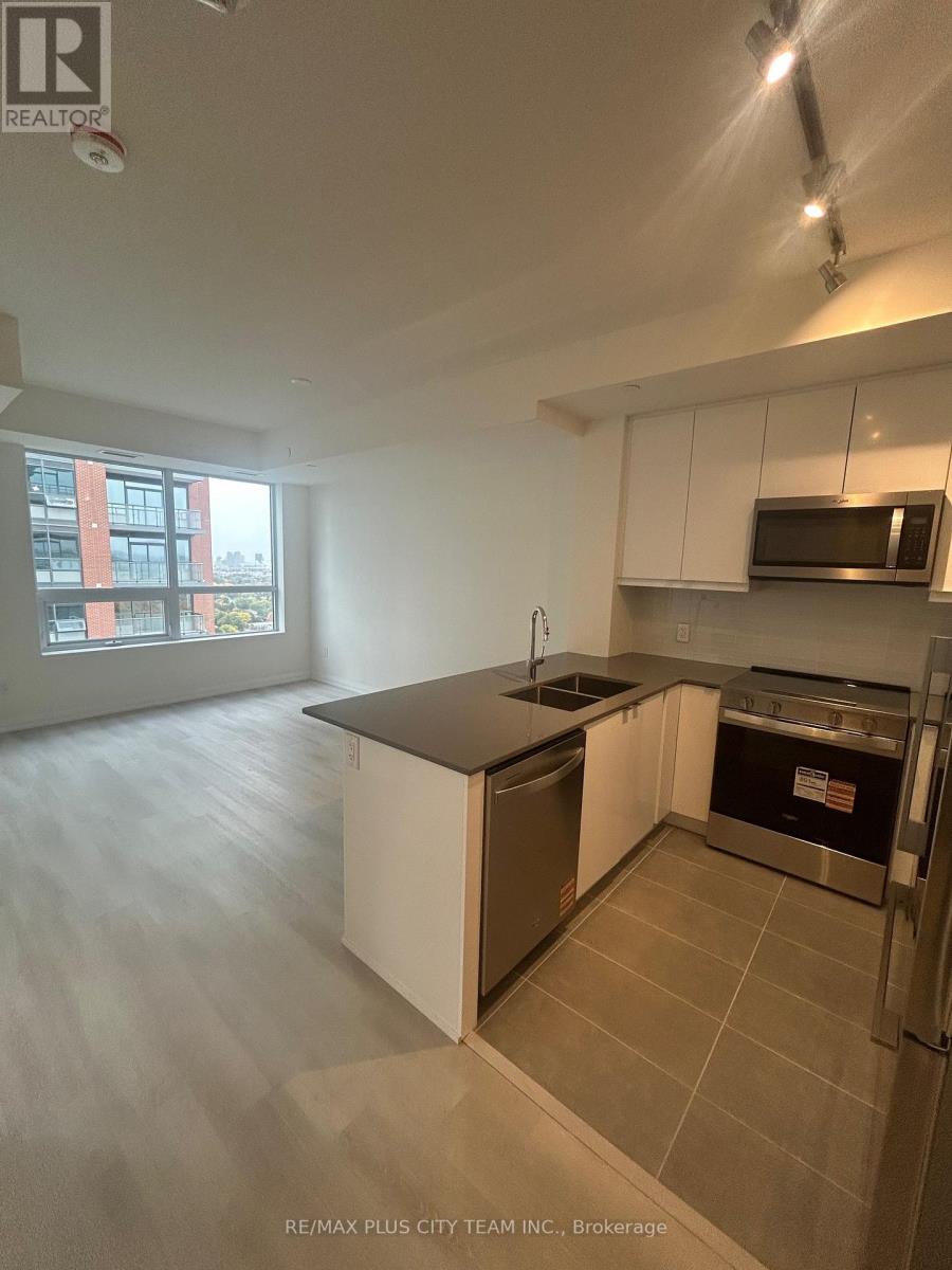 2206 - 3260 Sheppard Avenue E, Toronto, Ontario  M1T 3K3 - Photo 6 - E12478286