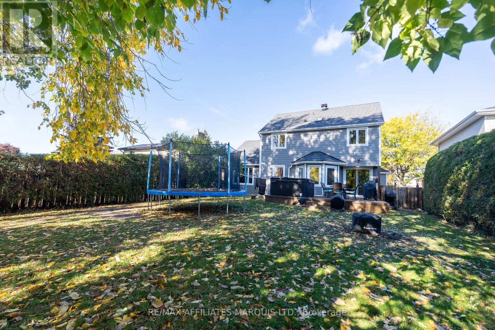 865 Chelsea Crescent, Cornwall, Ontario  K6H 6Y6 - Photo 6 - X12478340