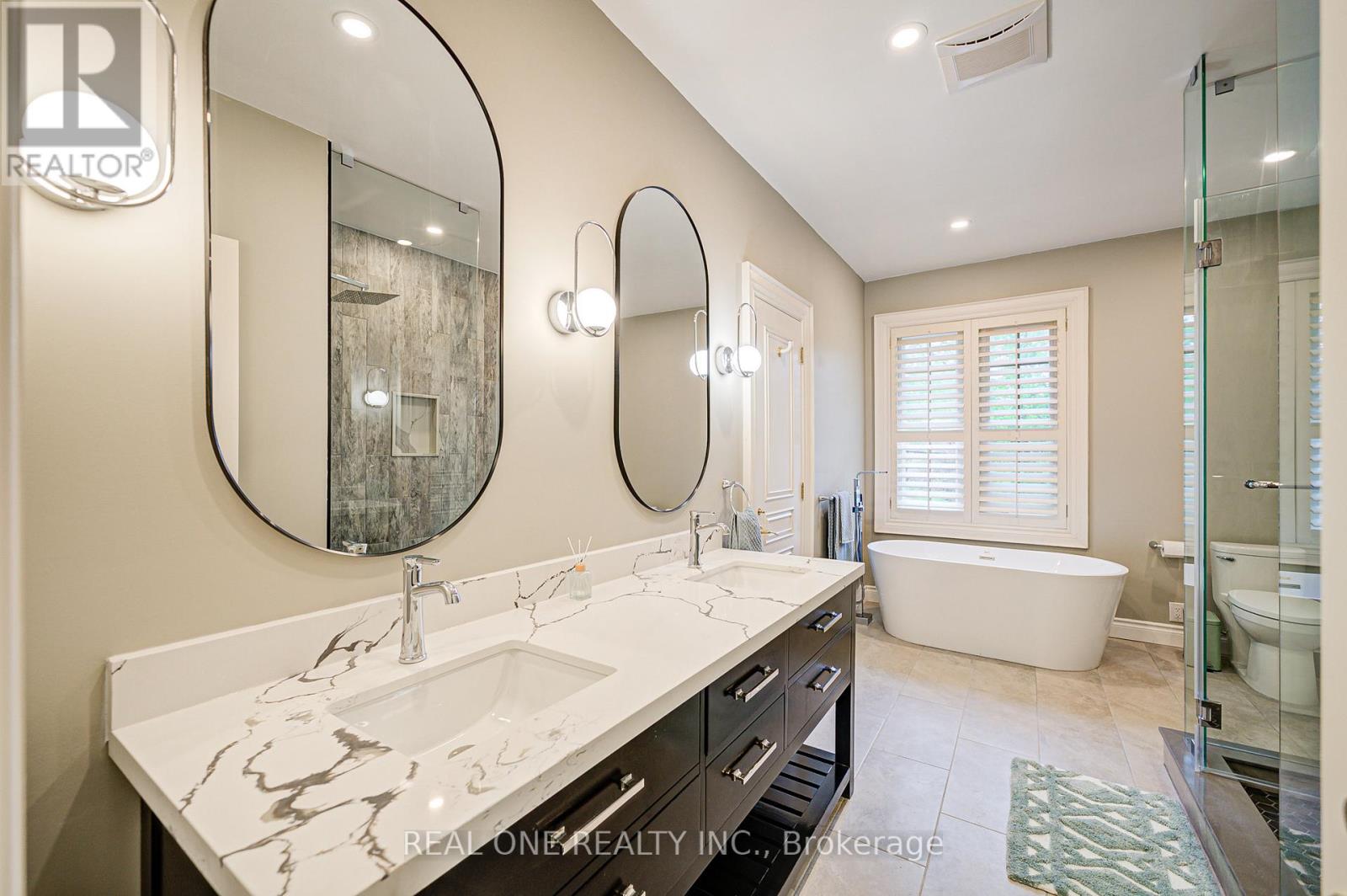 48 Johnson Street, Markham, Ontario  L3T 2N7 - Photo 6 - N12406689